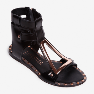 black-angle_d3d2ae0b-33a9-4483-b524-998ab8aa7800_grande